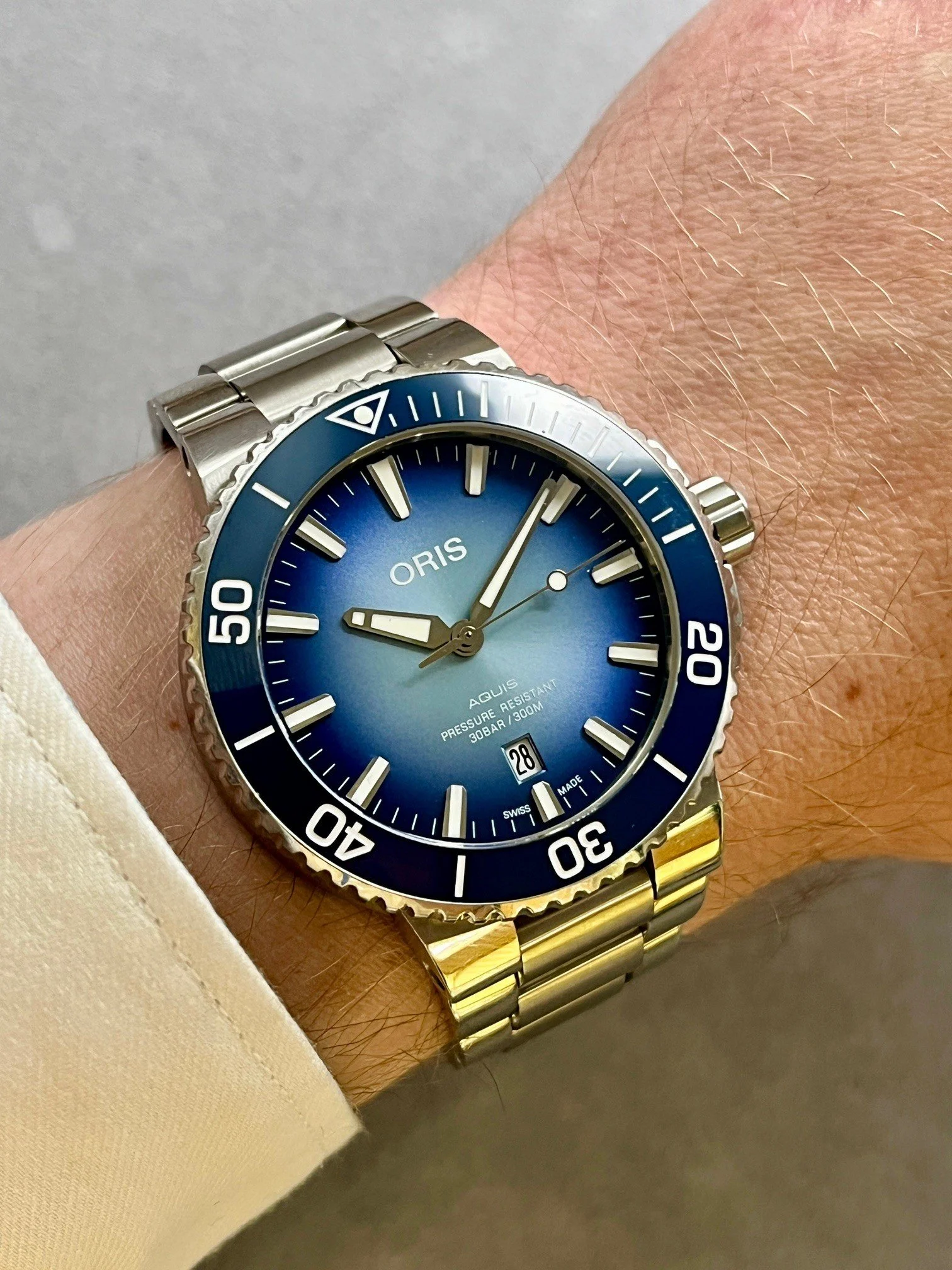 Oris Limited Edition Aquis Lake Baikal w/ Extra Oris Rubber Strap